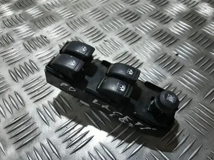 Chevrolet Lacetti (2004 - 2008) 5a05b Кнопка стеклоподъемников — фото 1