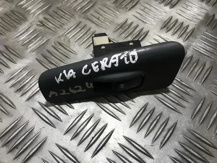 Kia Cerato (2003 - 2007) 935782d000 Кнопка стеклоподъемников — фото 1