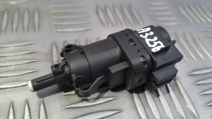 Ford Focus (2005 - 2008)  3M5T13480AB Датчик тормозной педали