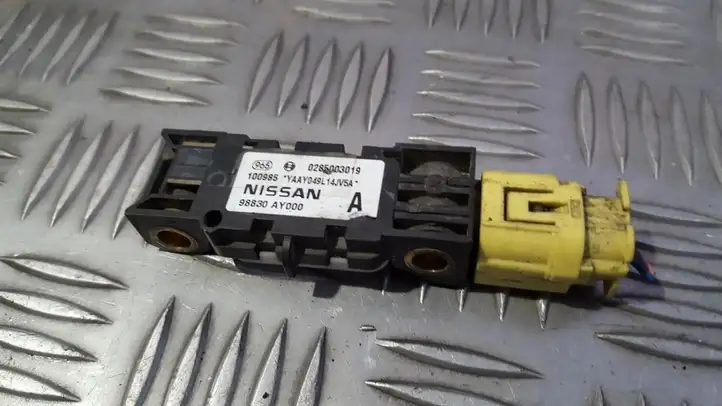 Nissan Primera (2001 - 2008) 98830AY000 Датчик удара SRS — фото 1