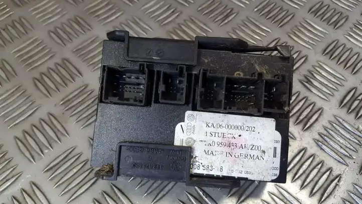 Volkswagen Touran I (2003 - 2010) 1K0959433AK Модуль комфорта — фото 1