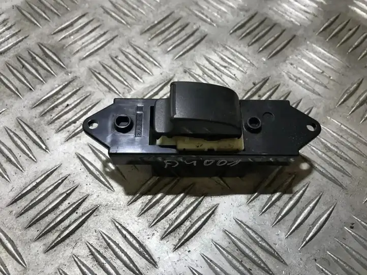 Mitsubishi ASX (2010 - 2016) mr587944 Кнопка стеклоподъемников — фото 1
