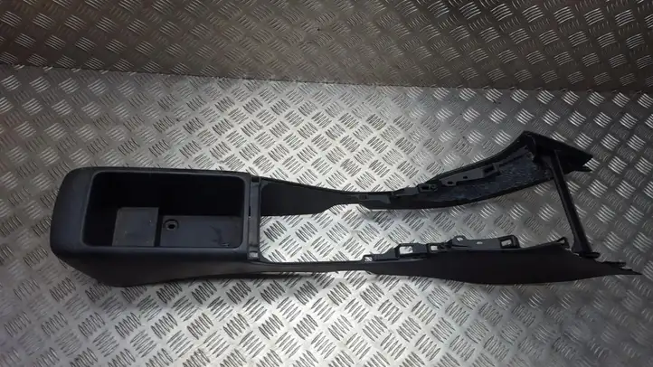 Toyota Avensis T250 (2006 - 2009)   Другая деталь салона