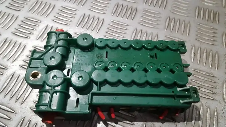 BMW X5 E53 (1999 - 2006)  8387543 Ящик предохранителей (комплект)