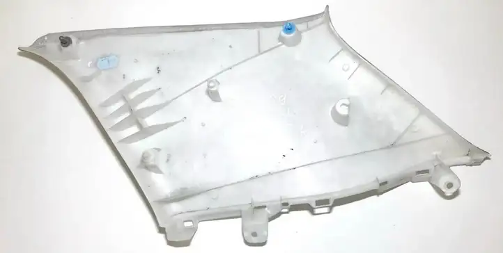 Toyota Corolla E120 E130 (2004 - 2007) 6247202130 Прочие детали салона — фото 2