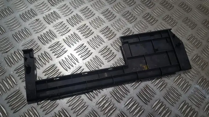 BMW 5 E60 E61 (2004 - 2010)  7111140 Другая внешняя деталь