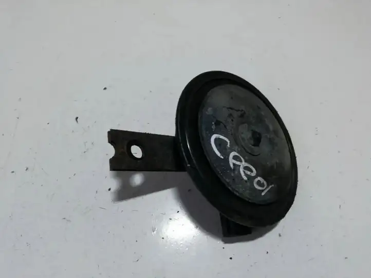 Kia Ceed (2006 - 2010) Звуковой сигнал — фото 1