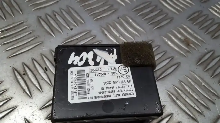 Toyota Auris 150 (2006 - 2012) 8978002040 Блок иммобилайзера — фото 1