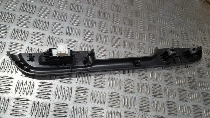 Nissan X-Trail T30 (2001 - 2007) 829498H300X Блок кнопок стеклоподъемников — фото 2