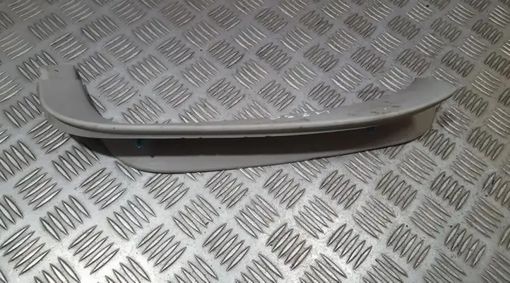 Toyota Avensis Verso (2004 - 2009) 6258144040 Прочие детали салона — фото 2