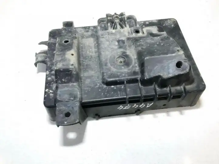 Opel Zafira A (1999 - 2003) 24449812 Ящик аккумулятора — фото 1