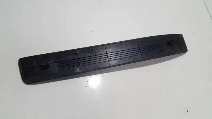 Toyota Corolla Verso E121 (2001 - 2004) 6791513010 Прочие детали салона — фото 2