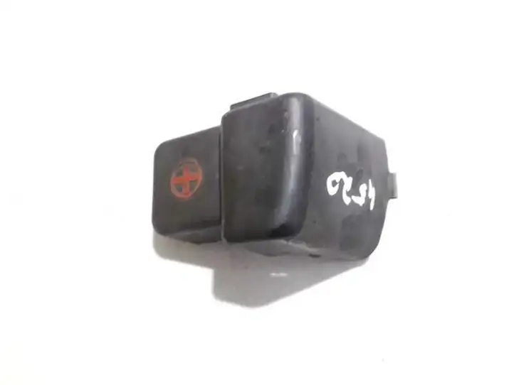 Toyota Corolla Verso AR10 (2004 - 2009) 7134340230 Крышка ящика аккумулятора — фото 1