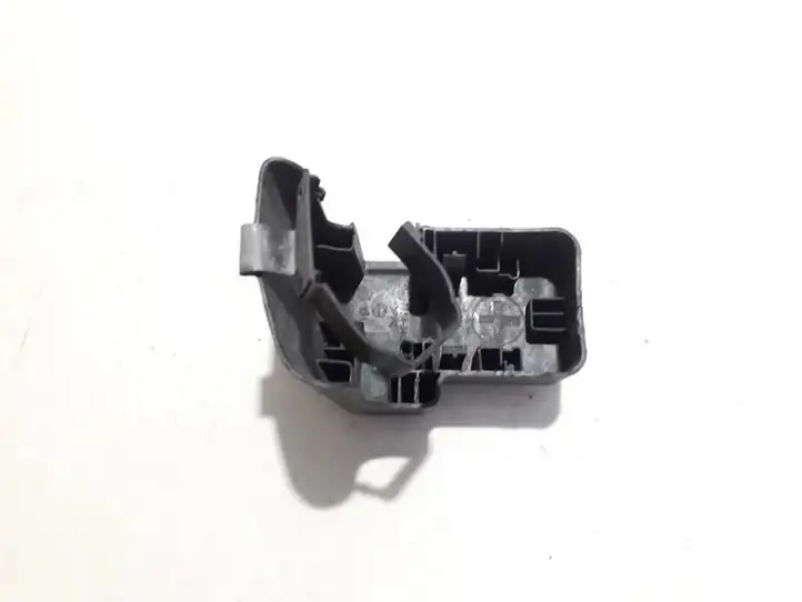 Toyota Corolla Verso AR10 (2004 - 2009) 7134340230 Крышка ящика аккумулятора — фото 2
