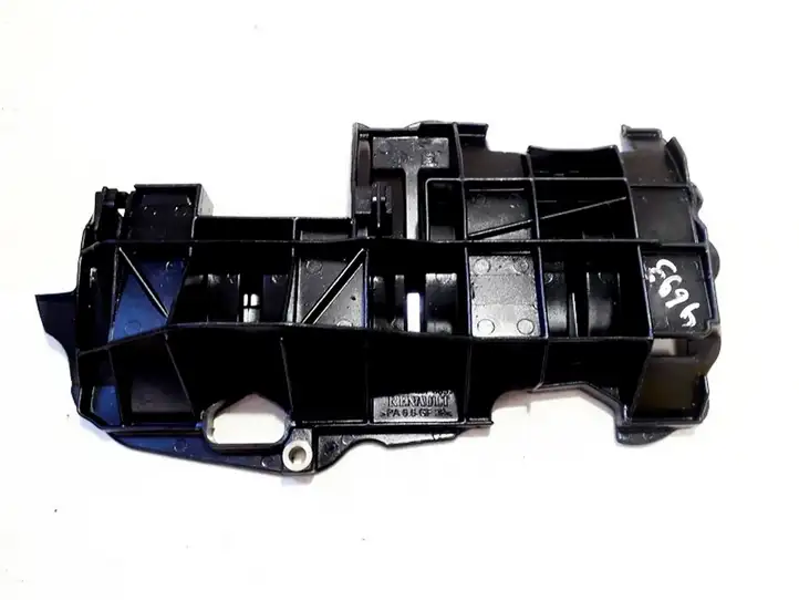 Renault Scenic II -  Grand scenic II (2003 - 2006)  8200301685 Другая внешняя деталь