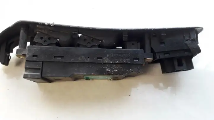 Subaru Legacy (1999 - 2003) 83071AE09 Кнопка стеклоподъемников — фото 2
