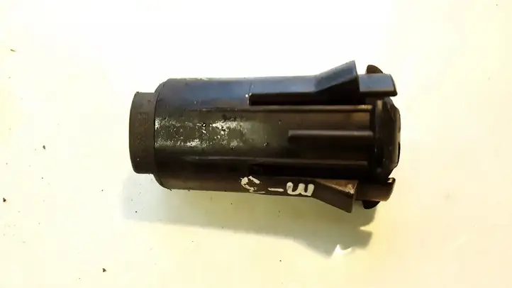 Mazda 3 I (2003 - 2006) 3M5H8125AC Прочие внешние детали — фото 1