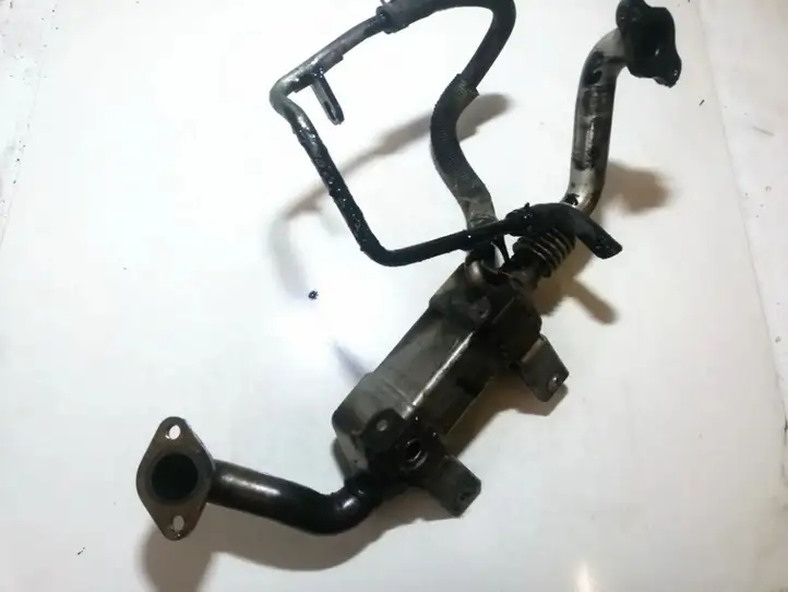 Toyota Corolla Verso AR10 (2004 - 2009) 256800r011a Охладитель клапана EGR — фото 2