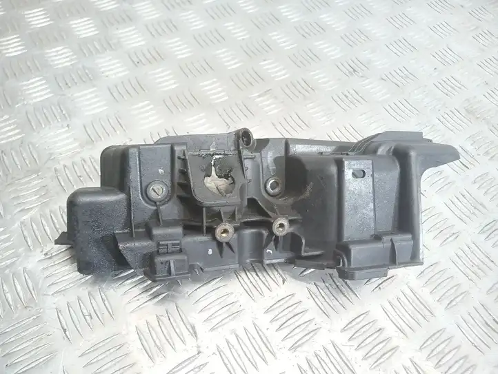 Nissan Qashqai (2010 - 2013) 175B15849R Прочие детали моторного отсека — фото 2