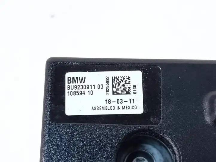 BMW X5M E70 (2010 - 2013) 10859410 Усилитель антенны — фото 5