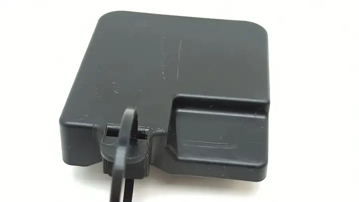 Lexus LS 430 (2000 - 2003)  3476 Крышка ящика предохранителей