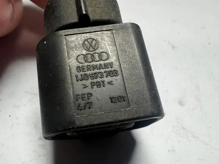 Audi A3/S3 8P (2004 - 2008) 1J0973703 Прочая электропроводка — фото 2