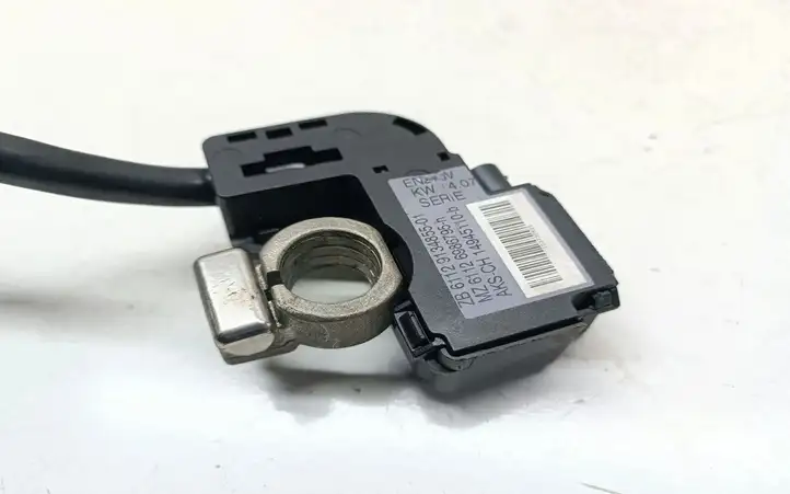 BMW 1 E81 E87 (2004 - 2011) 9134855 Минусовой провод аккумулятора — фото 2