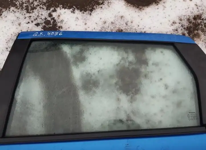 Nissan Qashqai (2006 - 2010) Стекло задней двери — фото 1