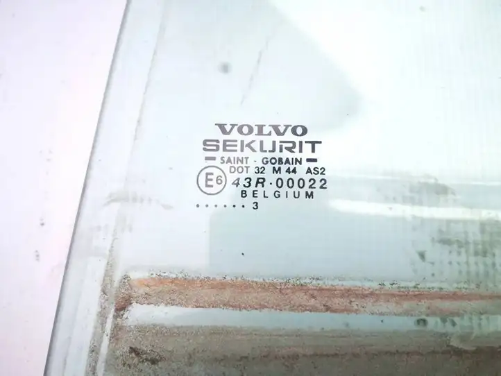 Volvo S40, V40 (2000 - 2004) Стекло задней двери — фото 2