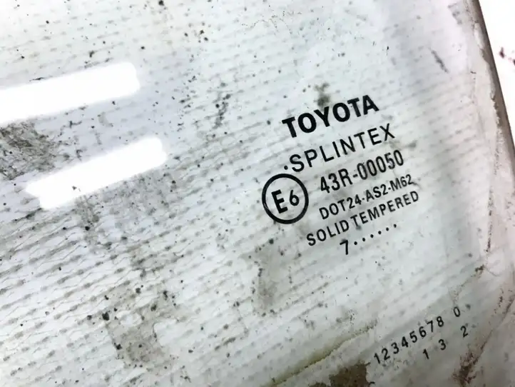 Toyota Avensis T250 (2006 - 2009) Стекло передней двери — фото 2