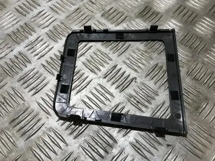 Opel Signum (2002 - 2008)  13132420 Другая деталь салона