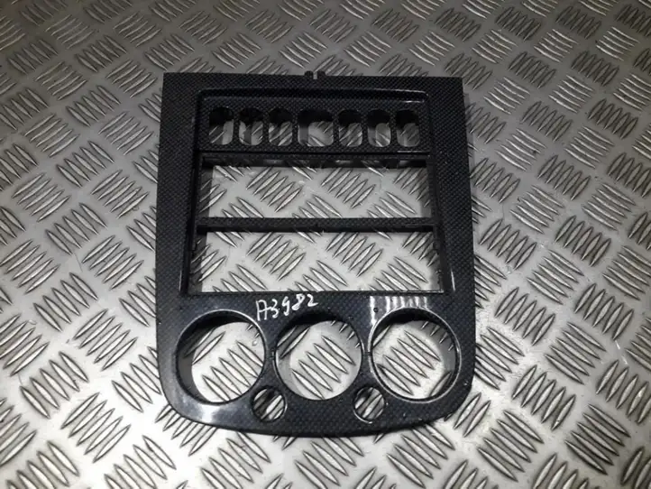 Mercedes-Benz Vaneo W414 (2001 - 2005) 4146890239 Прочие детали салона — фото 1