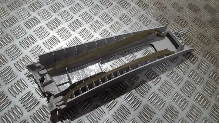 Mazda 6. (2002 - 2005)  gj6a68211 Другая деталь салона