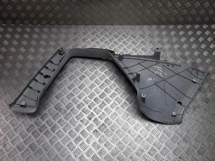Toyota Avensis Verso (2004 - 2009) 6247144050 Прочие детали салона — фото 2