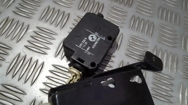 BMW 5 E39 (1996 - 2003)  67118352168 Двигатель центрально замка