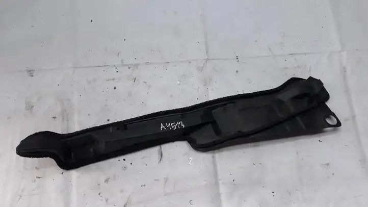 Toyota Corolla Verso AR10 (2004 - 2009) 538660f010 Прочие внешние детали — фото 1