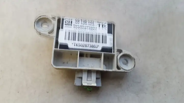 Opel Vectra B (1999 - 2002) 09136123tk Датчик удара SRS — фото 1