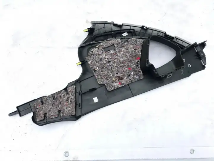Toyota Auris 150 (2006 - 2012) 5541302050 Прочие детали салона — фото 2