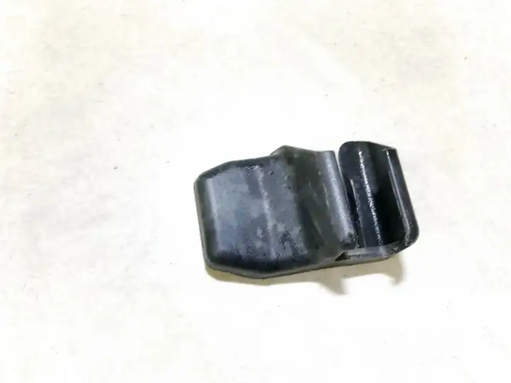 Toyota Corolla E120 E130 (2000 - 2004) 7213802040 Прочие детали салона — фото 1