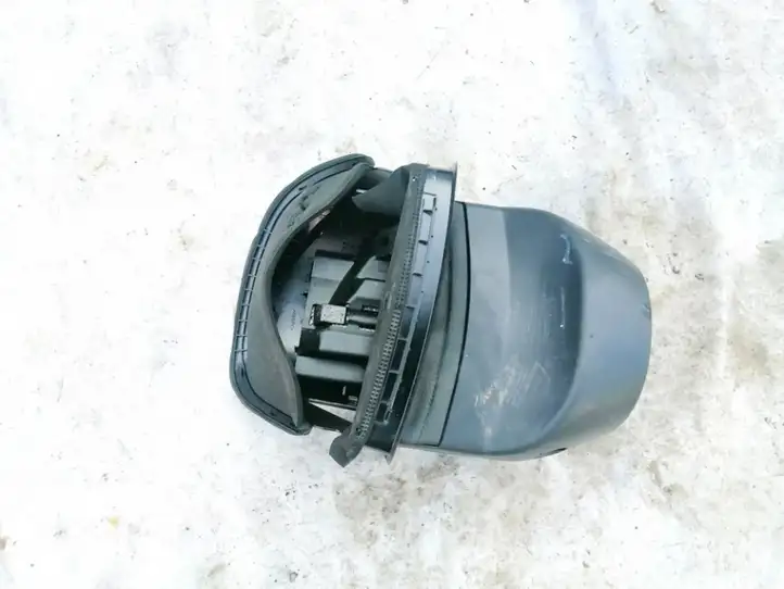 BMW 3 F30 F35 F31 (2012 - 2018) 9218525 Прочие детали салона — фото 2
