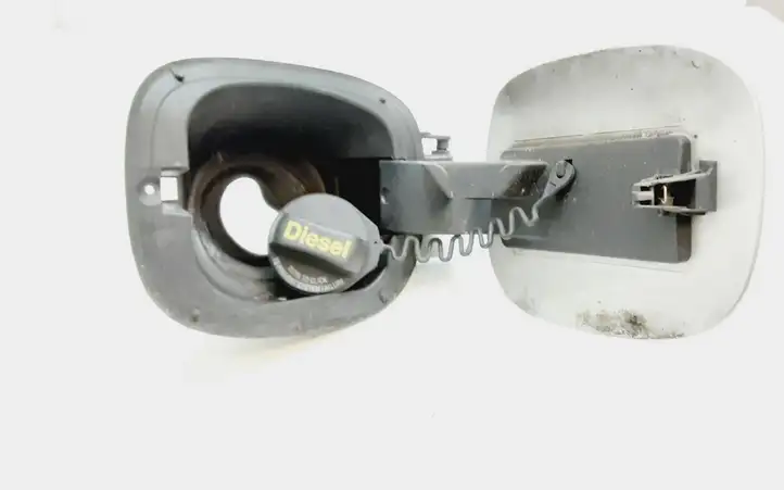 Volvo S60 (2010 - 2013) 31335707 Крышка топливного бака — фото 2
