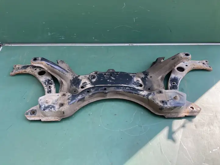 Toyota Corolla Verso E121 (2001 - 2004) 5120120350 Передняя балка подвески — фото 1