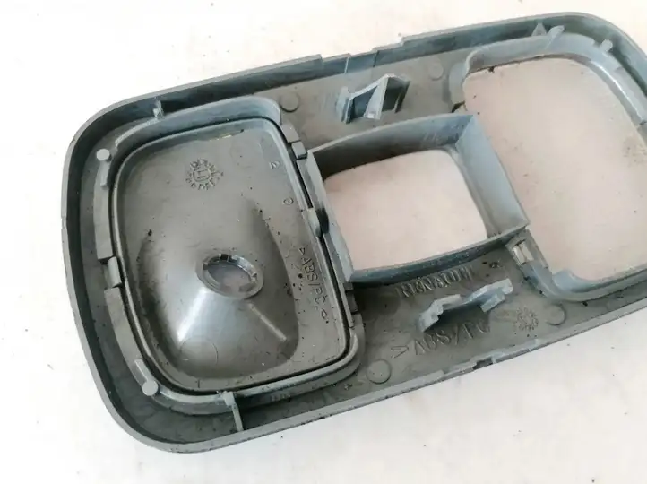 Renault Scenic I (1996 - 2003) Прочие детали салона — фото 3