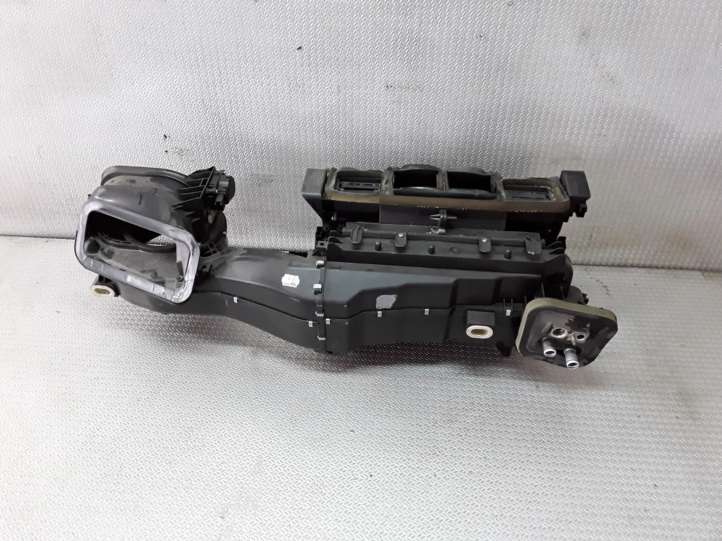 940035298150 Mercedes-Benz C W203 Salono oro mazgo plastikinis korpusas