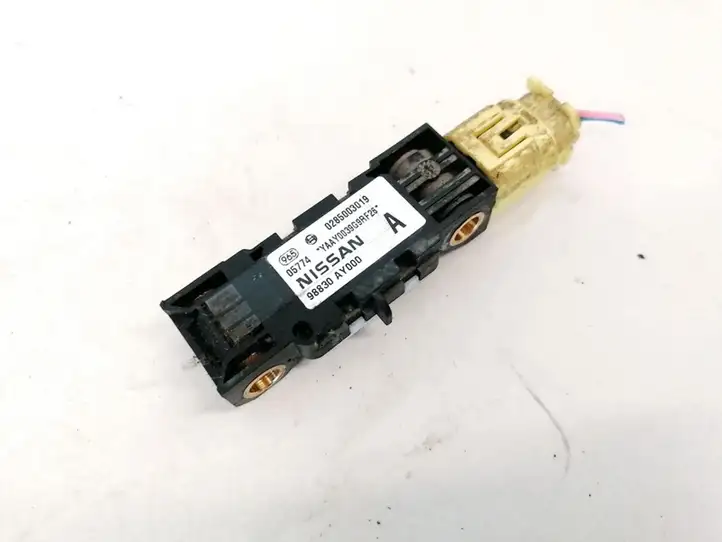 Nissan X-Trail T30 (2001 - 2007) 0285003019 Датчик удара SRS — фото 3