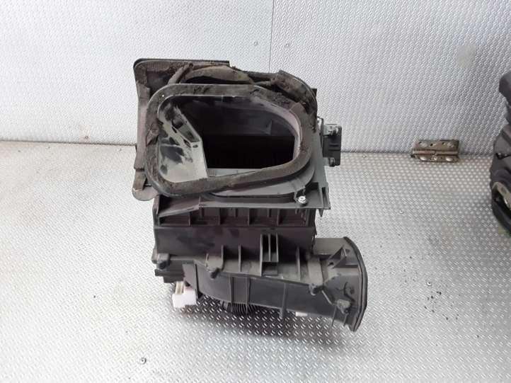 ED03034428 Nissan Primera Salono oro mazgo komplektas