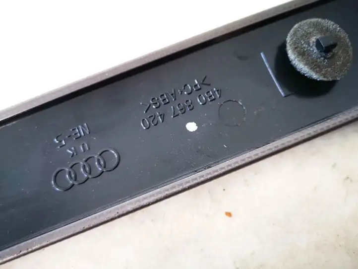 Audi A6 S6 C5 4B (1997 - 2001) 4b0867420 Прочие детали салона — фото 3