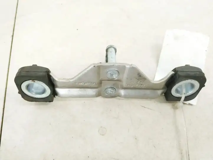 Audi A3/S3 8P (2004 - 2008)  8p4827507a Другая внешняя деталь