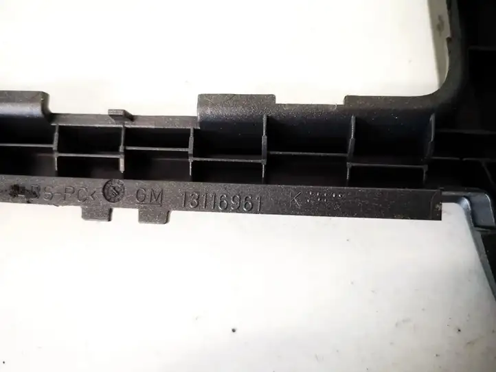 Opel Astra (2004 - 2009)  13116961 Другая деталь салона