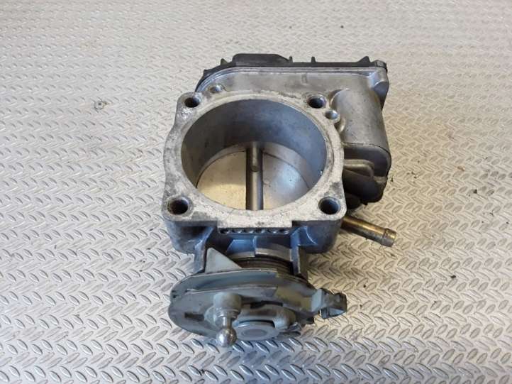 408237221004 Audi A6 S6 C5 4B Droselinė sklendė